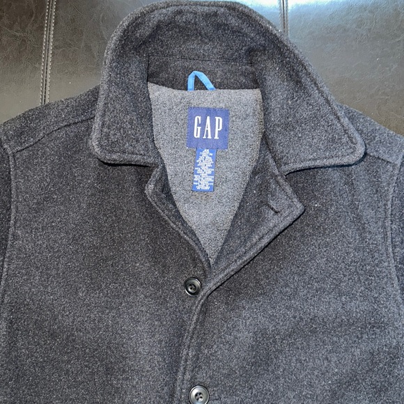 Classic timeless GAP wool 5 button car coat hip length - Picture 2 of 16